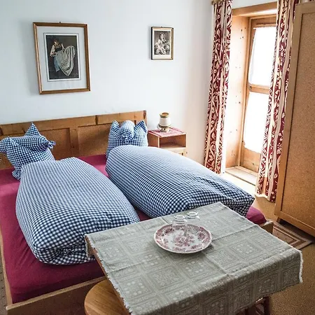 Guest house Almhutte & Skihutte Kohlerhaus 3*